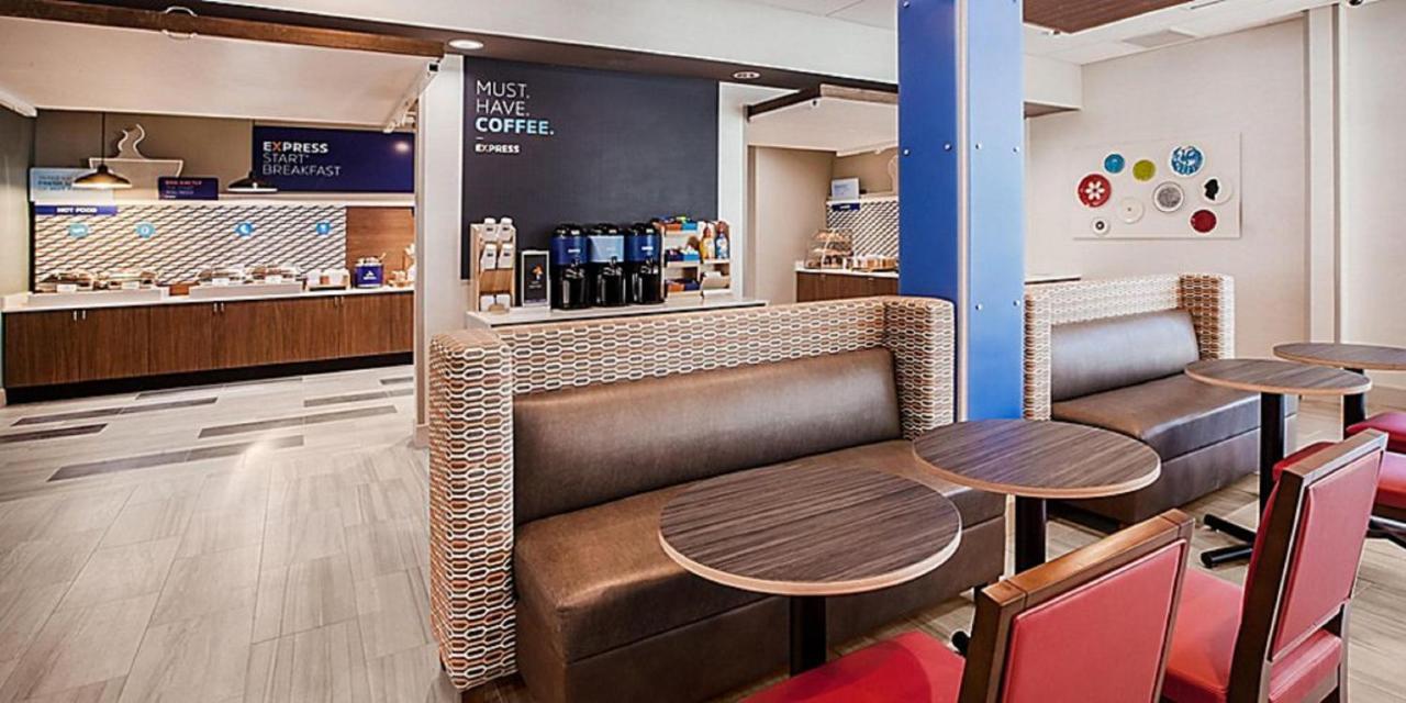 Hotel Express & - Southwest I-81 By Ihg