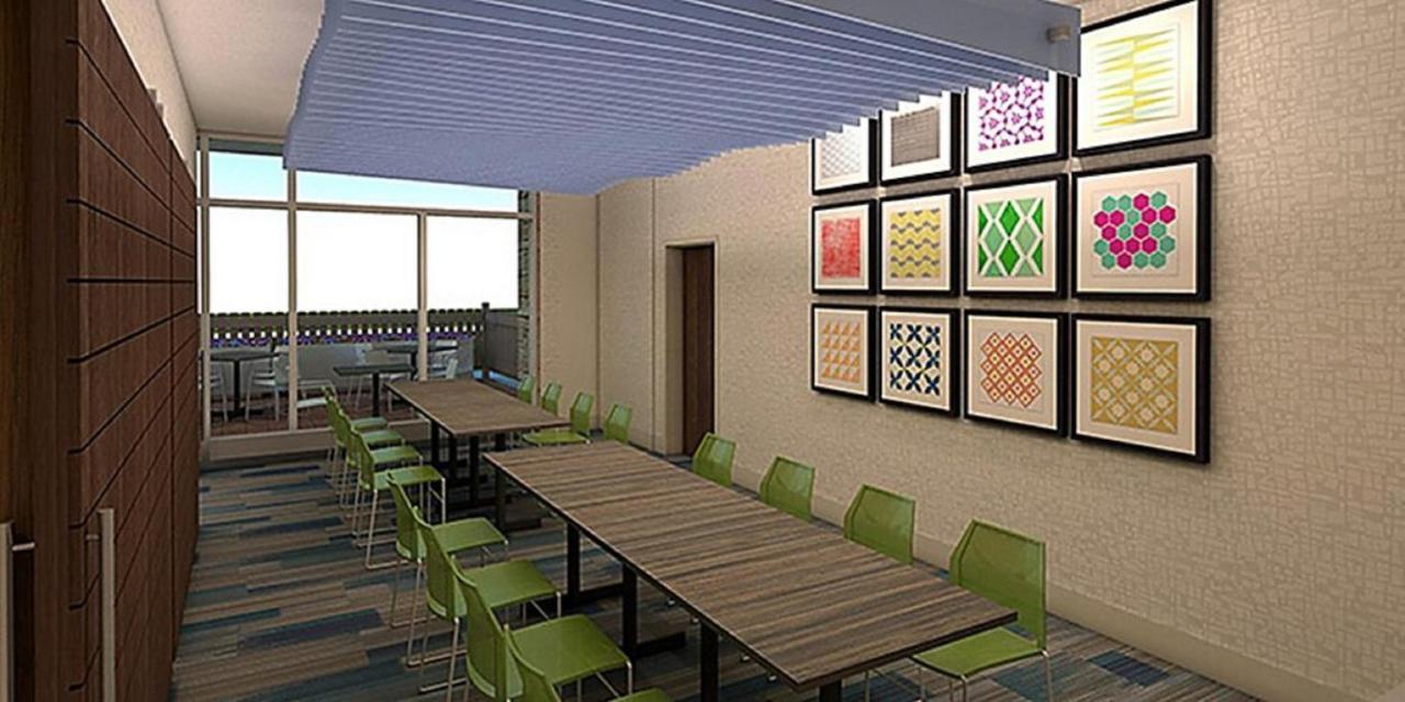 Hotel Express & - Southwest I-81 By Ihg 3*