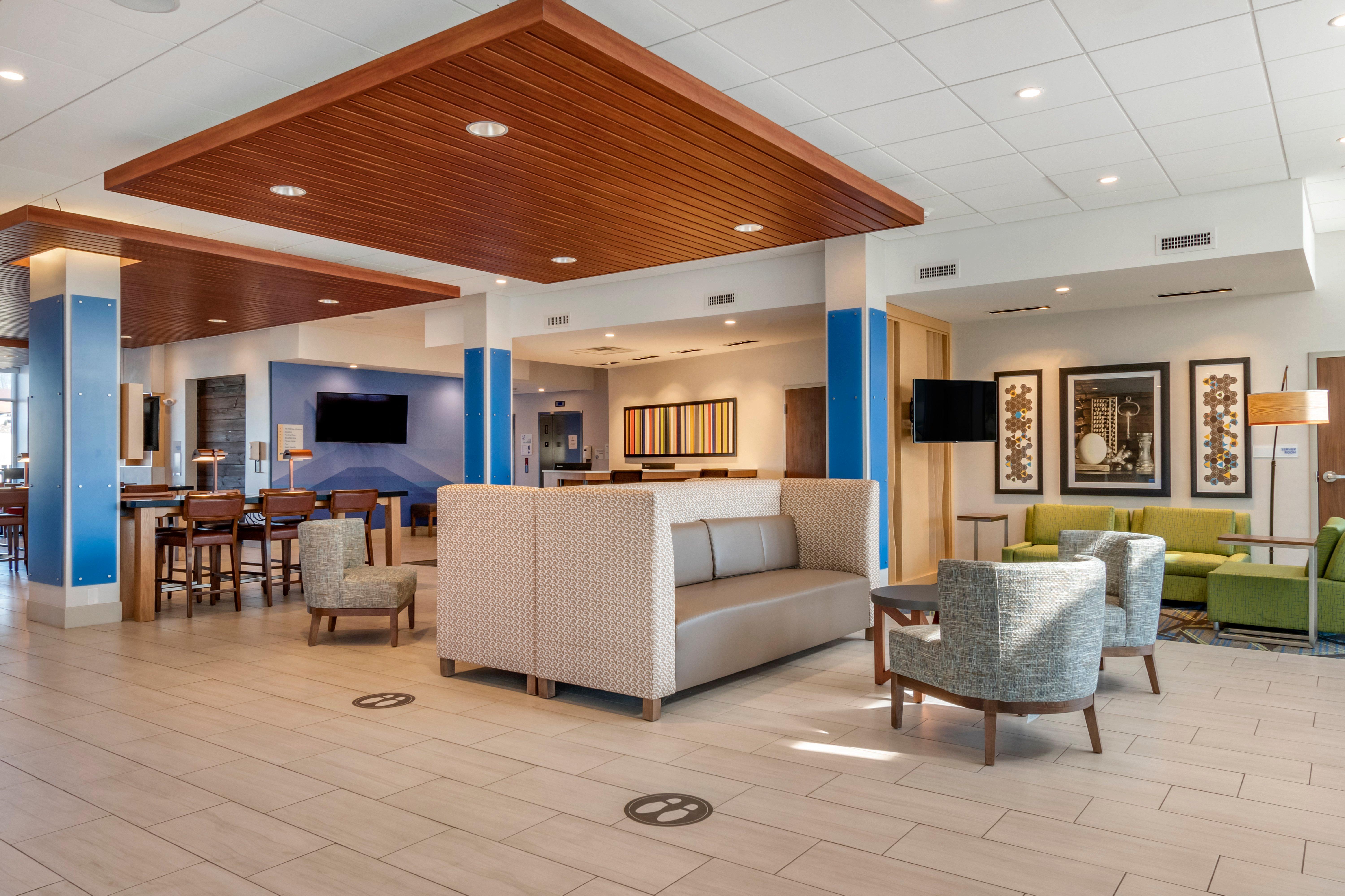 Express & - Southwest I-81 By Ihg 3*