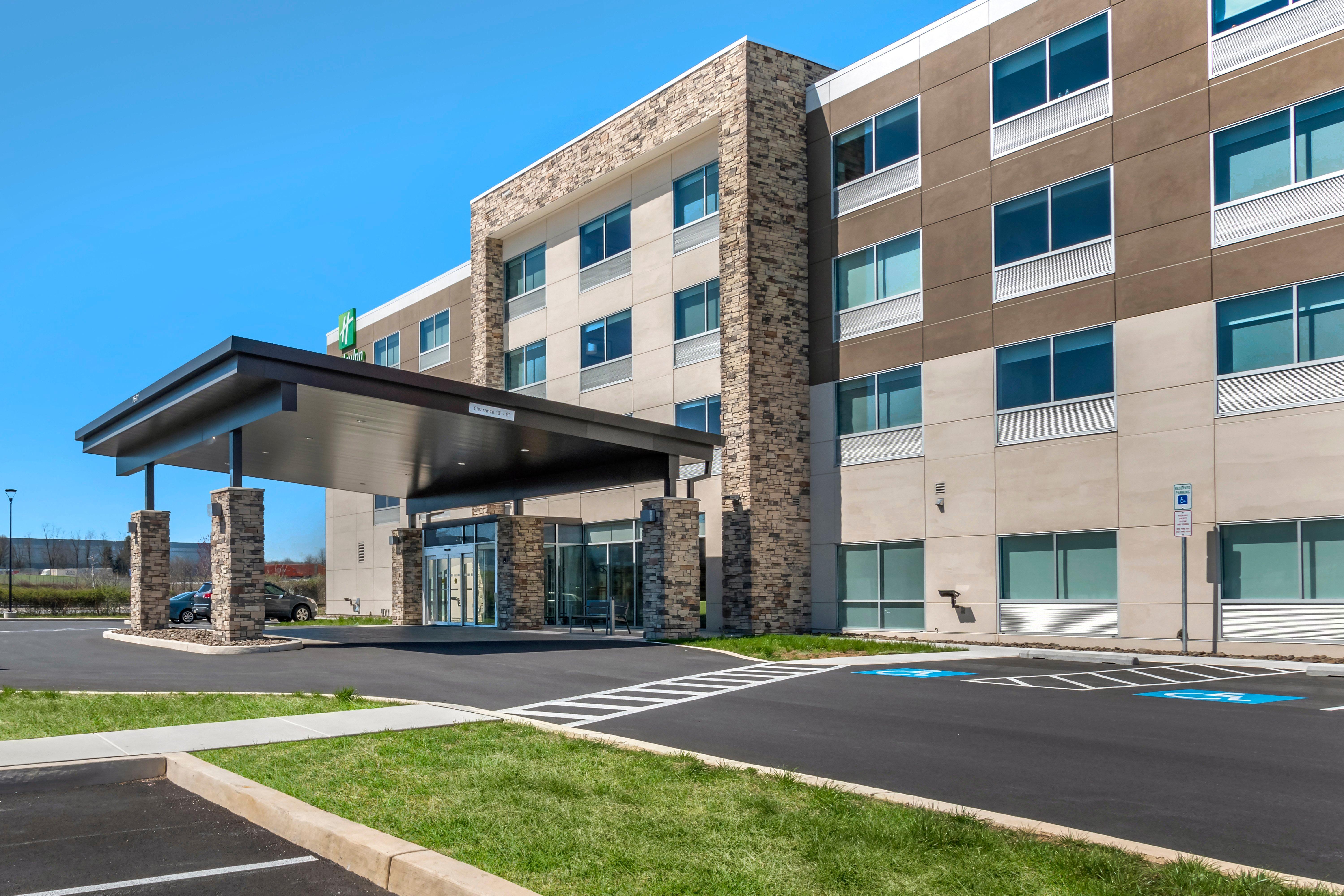 Hotel Express & - Southwest I-81 By Ihg 3*